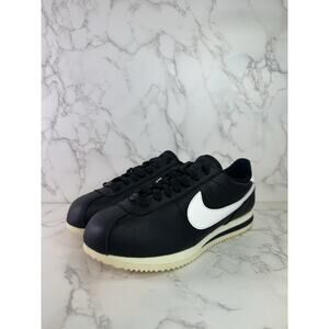 NEW Nike Cortez 23 Premium Black Sail White FB6877-001 Womens Size 9 Women New
